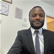 Private English teacher offering tailored lessons for all learners.